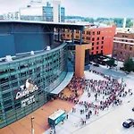 Breath Taking 2Br 2B Condo In The Heart Of Downtown Grand Rapids