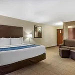 Comfort Inn Grand Rapids Airport