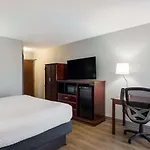 Clarion Inn & Suites Airport