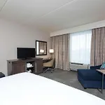 Hampton Inn & Suites Grand Rapids Downtown