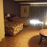Budgetel Inn & Suites Hotel