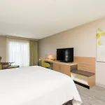 Hilton Garden Inn Grand Rapids East
