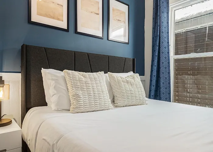 The Metropolitan Manor-New Corporate Apt Downtown