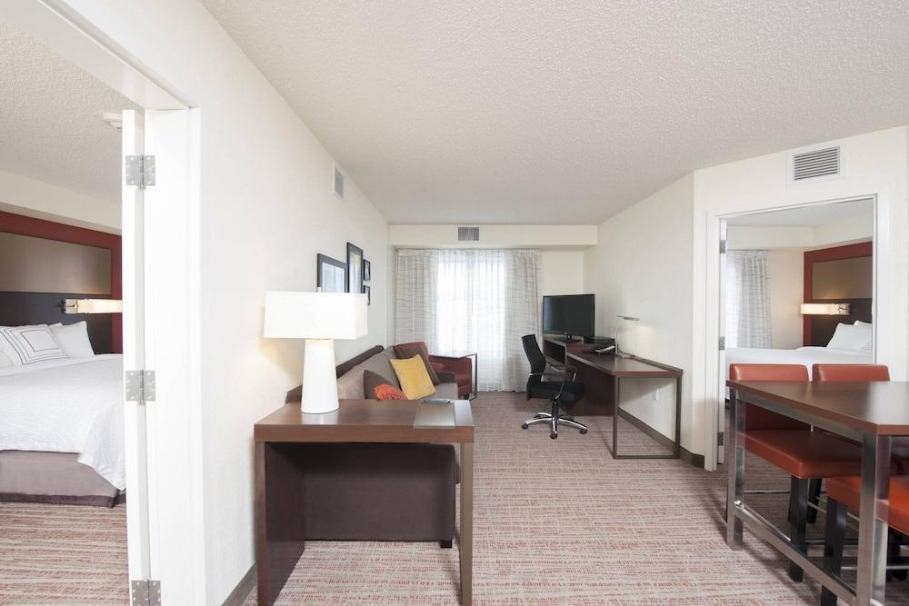 Courtyard Airport 3* Grand Rapids
