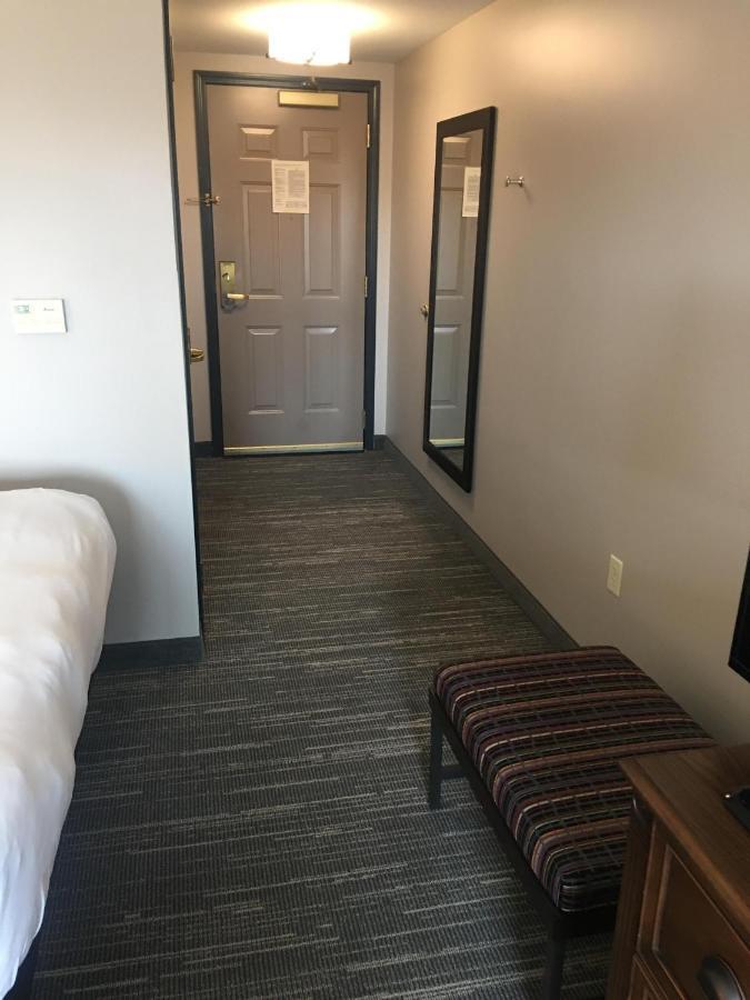 Country & By Radisson, East, Mi 2* Grand Rapids