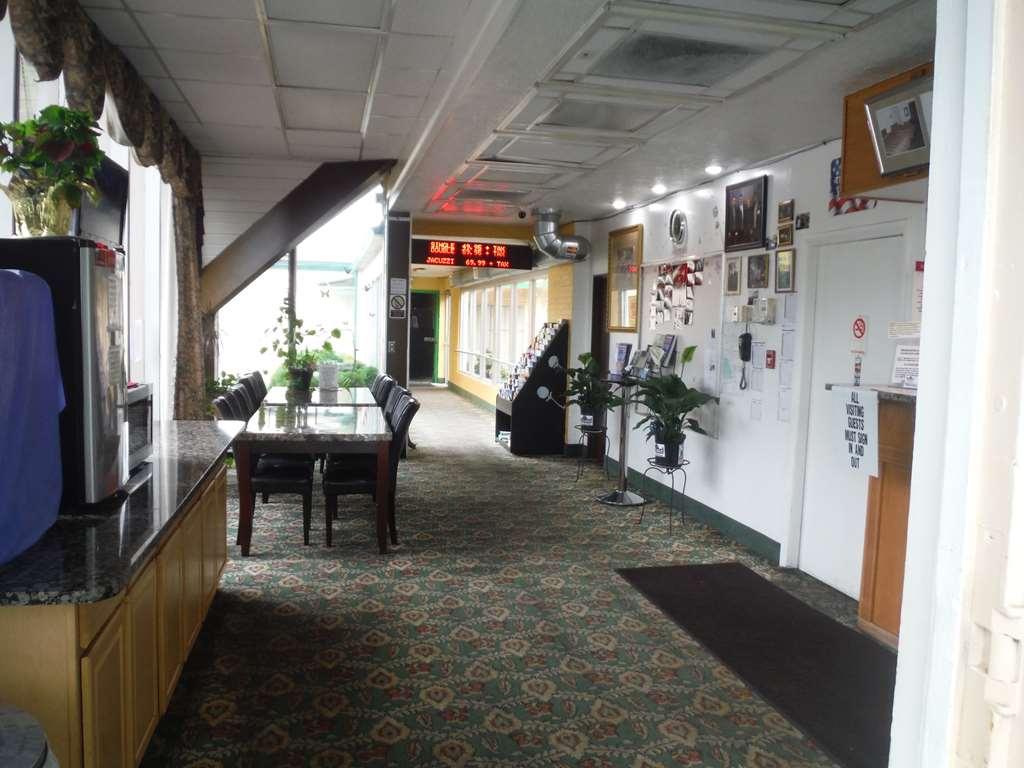 Budgetel & Grand Rapids