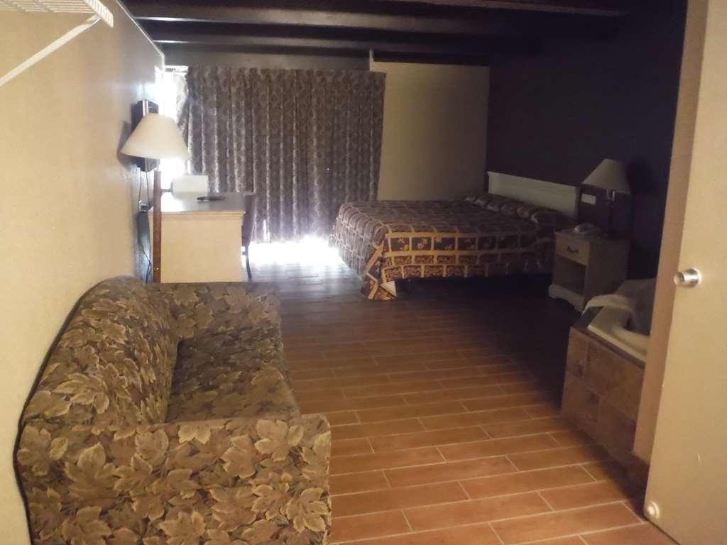 Budgetel & Hotel 2*