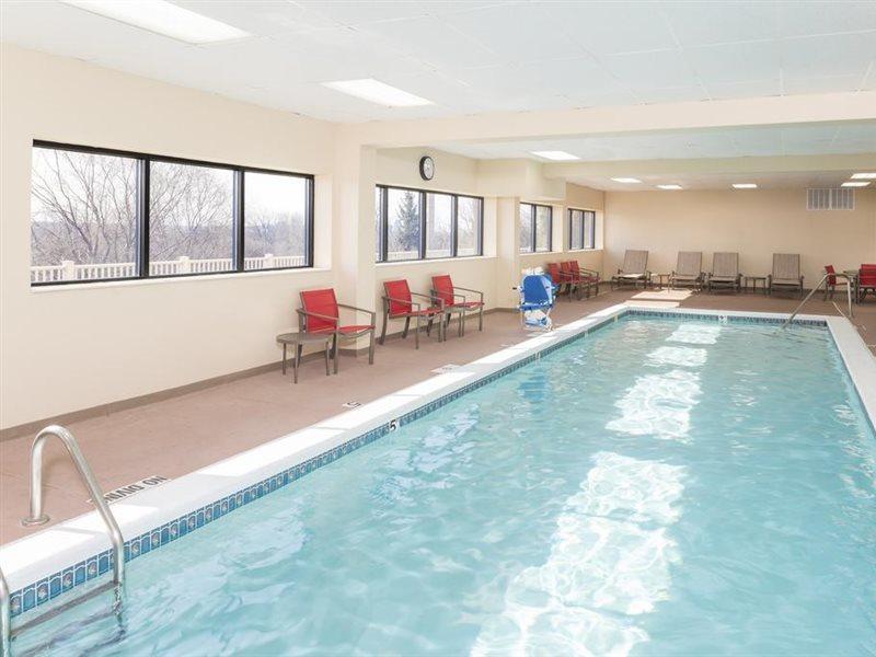 Hampton Grand Rapids/north Walker
