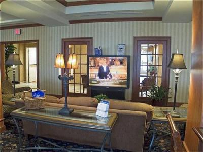 Express & Grand Rapids-north By Ihg Hotel