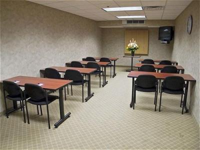 Express & Grand Rapids-north By Ihg Hotel Grand Rapids