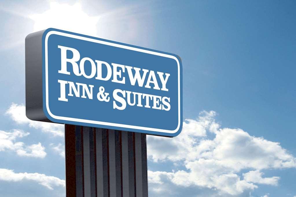 Hotel Rodeway Grand Rapids