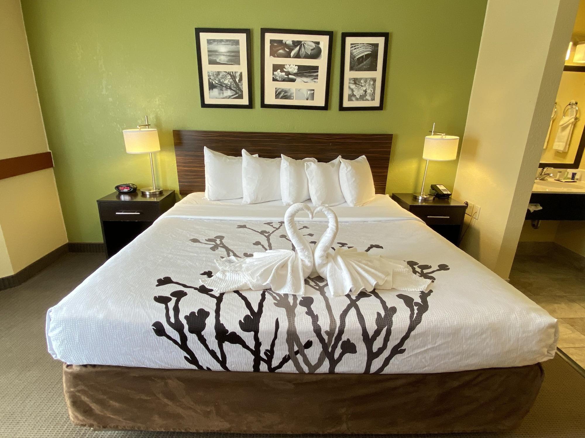 Sleep & 2* Grand Rapids