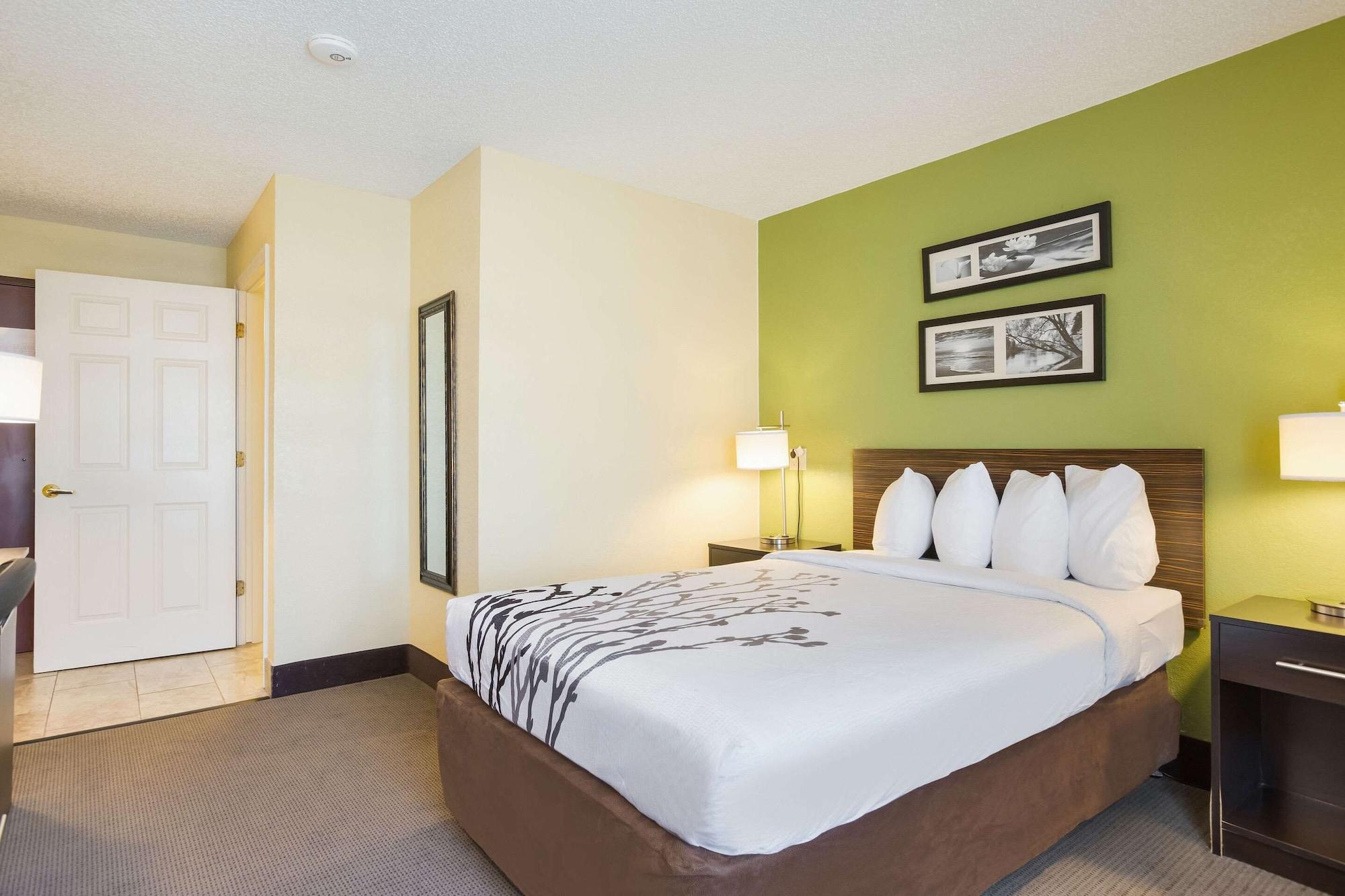 Hotel Sleep & Grand Rapids