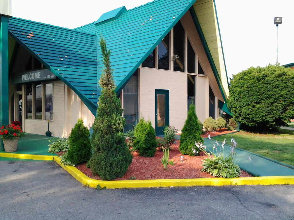 Budgetel & Grand Rapids