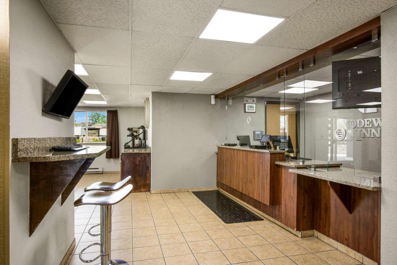 Hotel Rodeway Grand Rapids