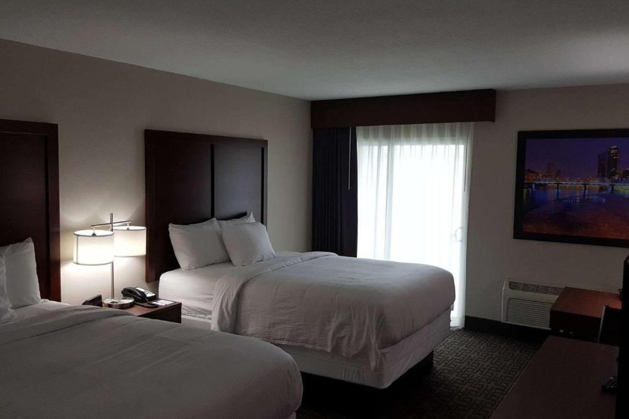 131 Hotel-plaza 2*