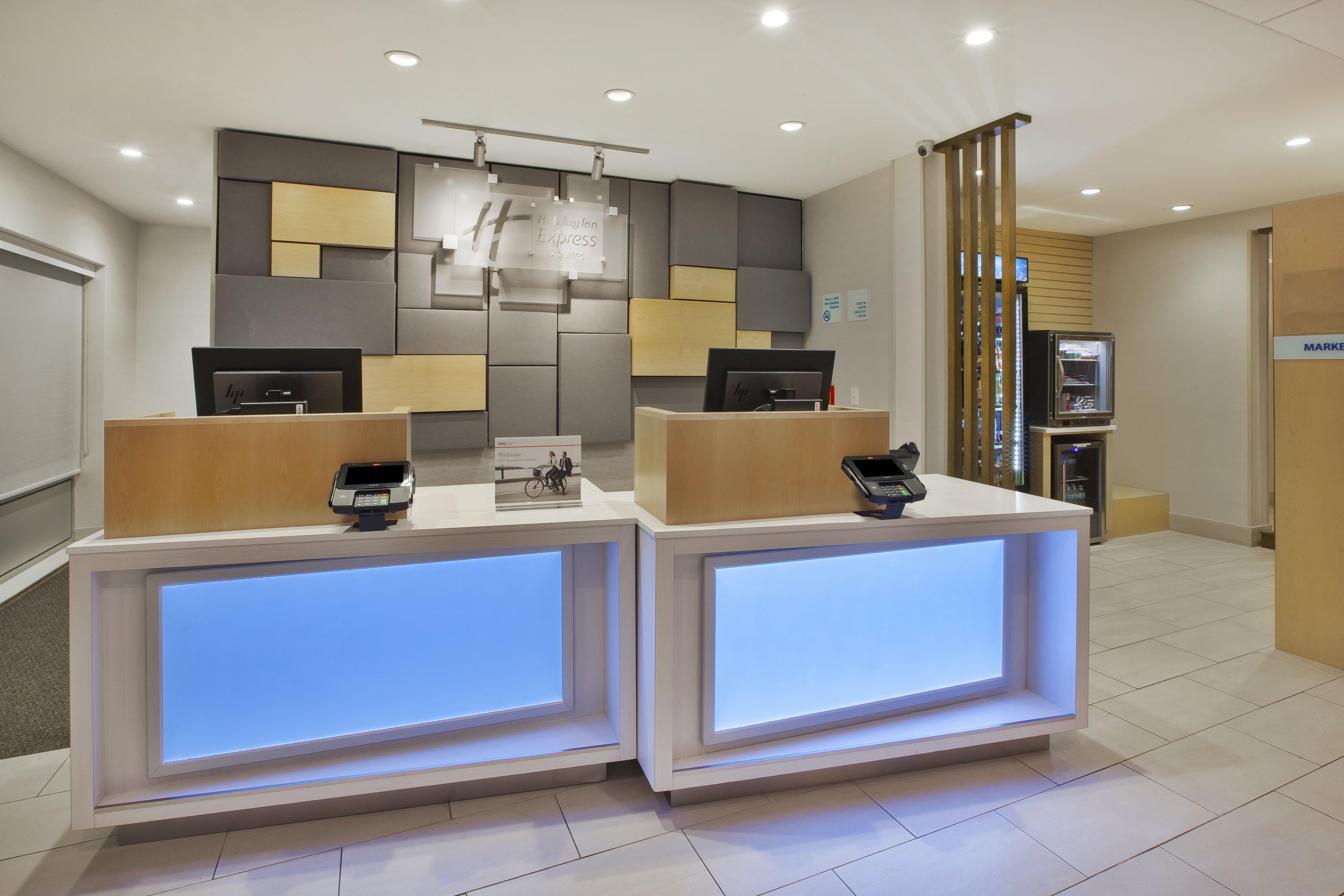 Express & Airport North By Ihg Hotel