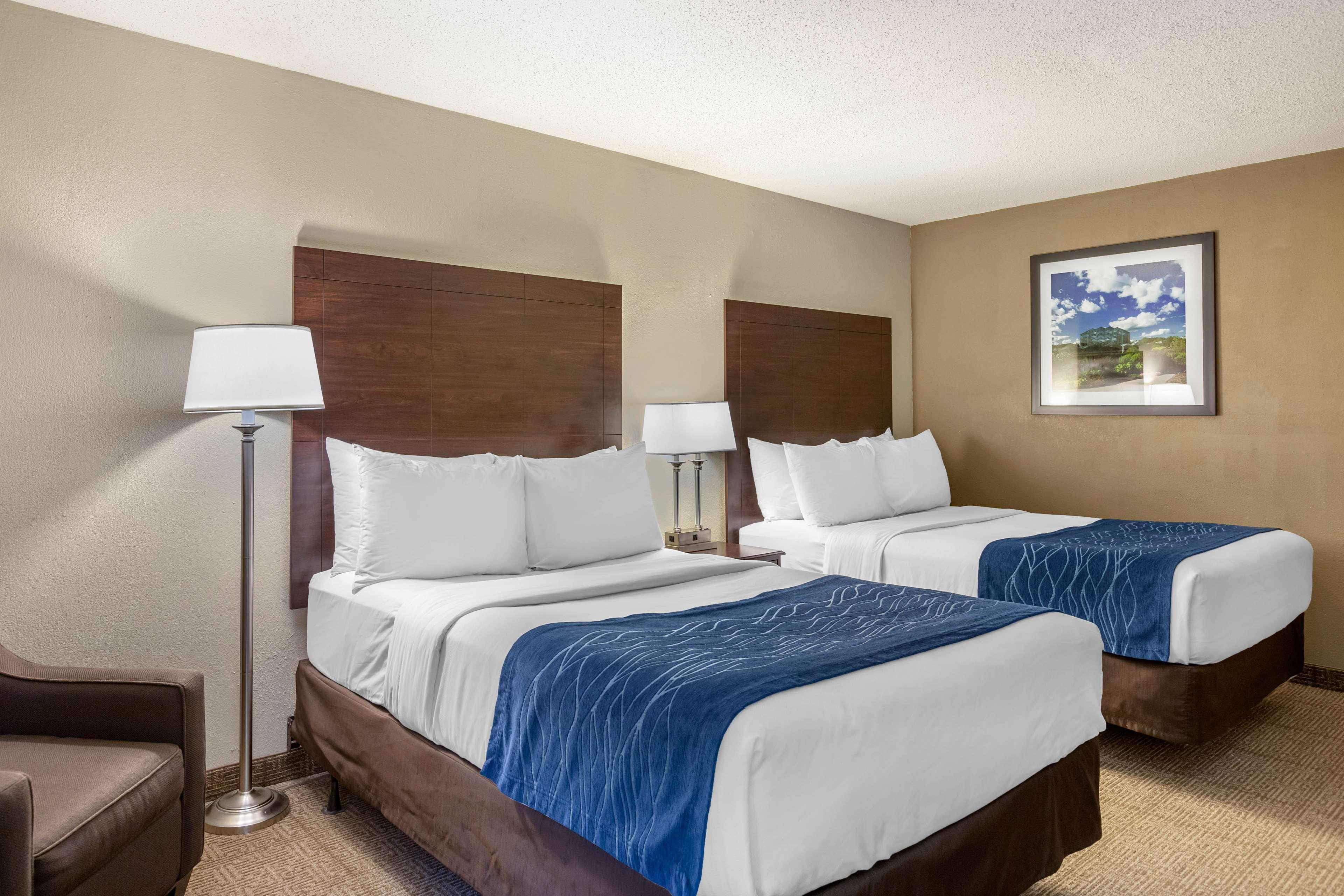 Inn Comfort Airport
