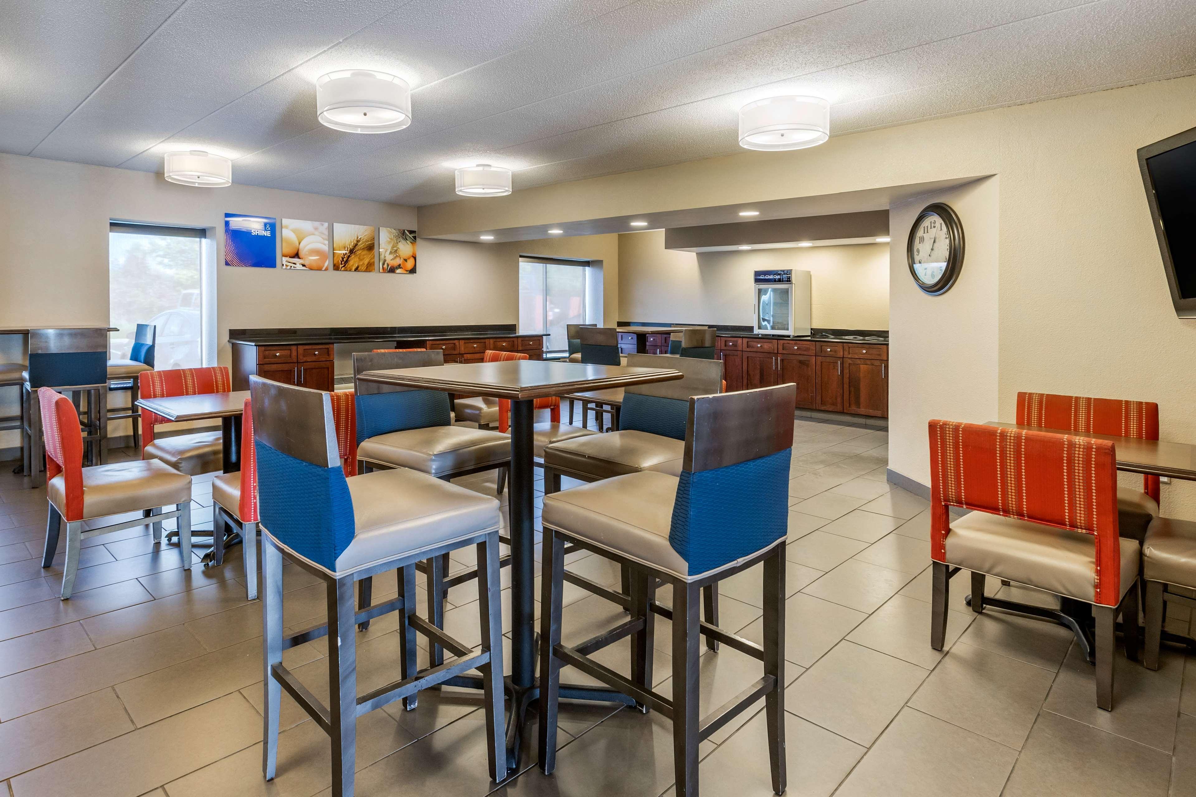 Comfort Airport 2* Grand Rapids