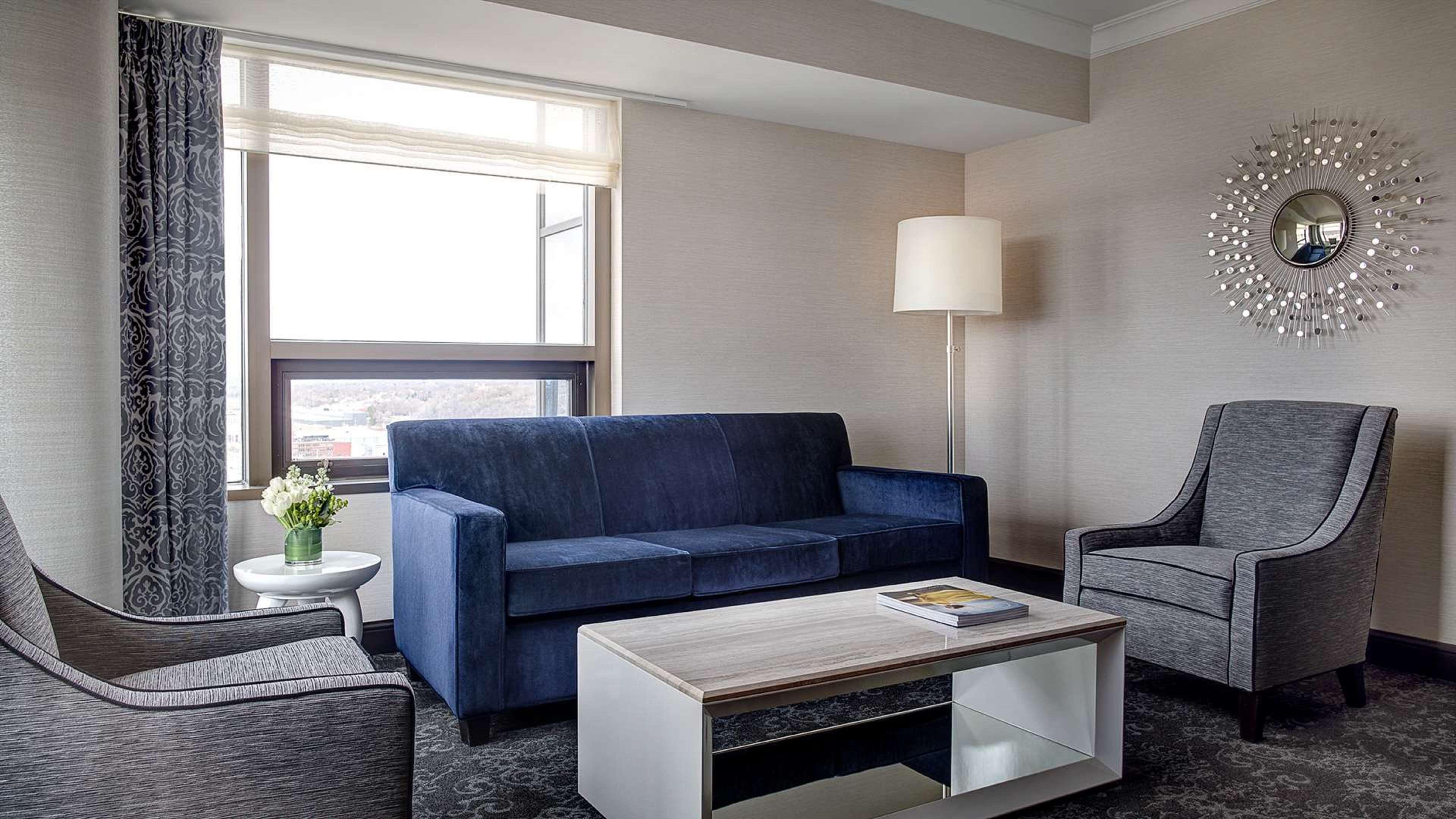 Amway Grand Plaza Hotel, Curio Collection By Hilton 4* Grand Rapids