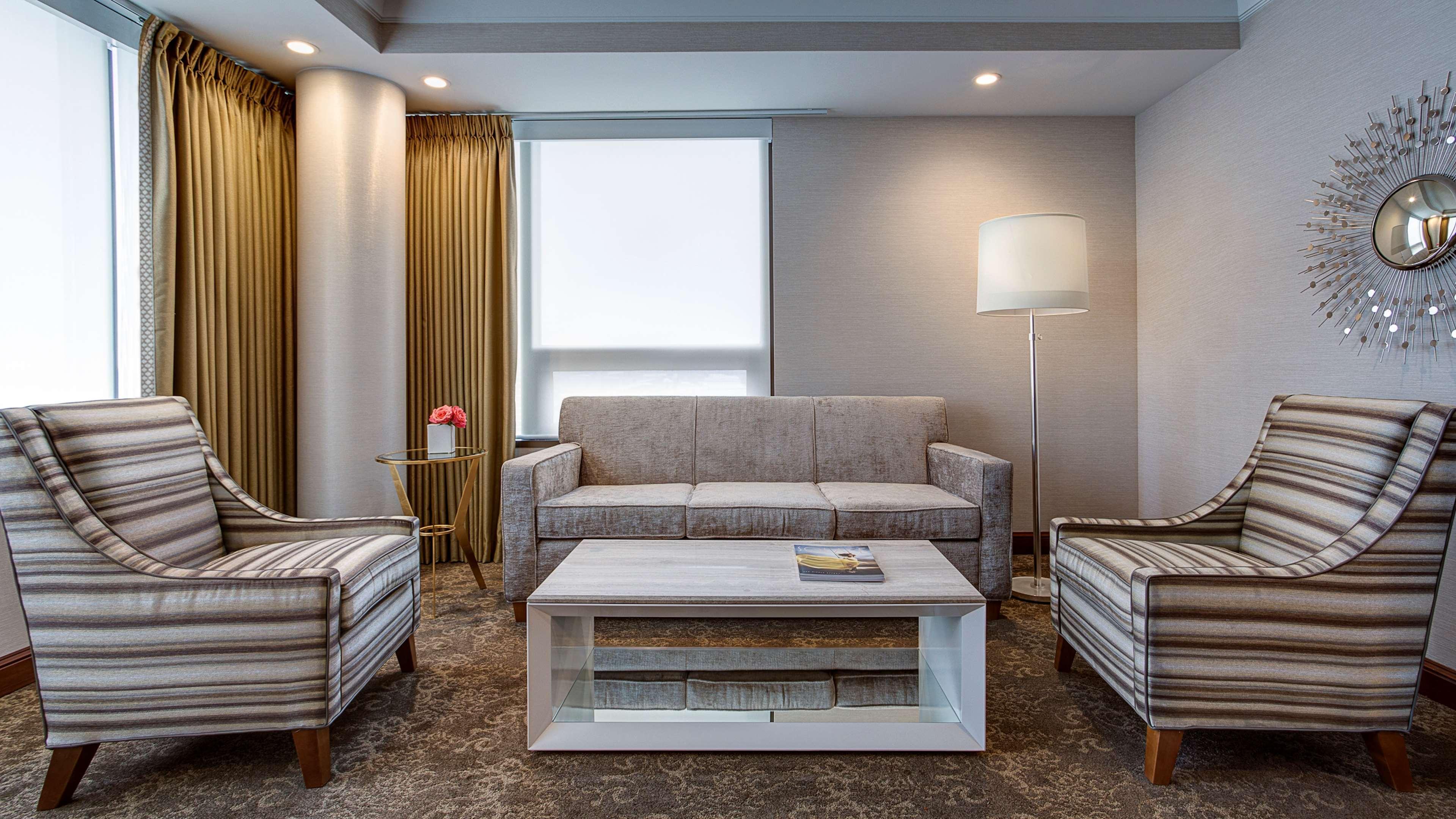 Amway Grand Plaza Hotel, Curio Collection By Hilton 4* Grand Rapids