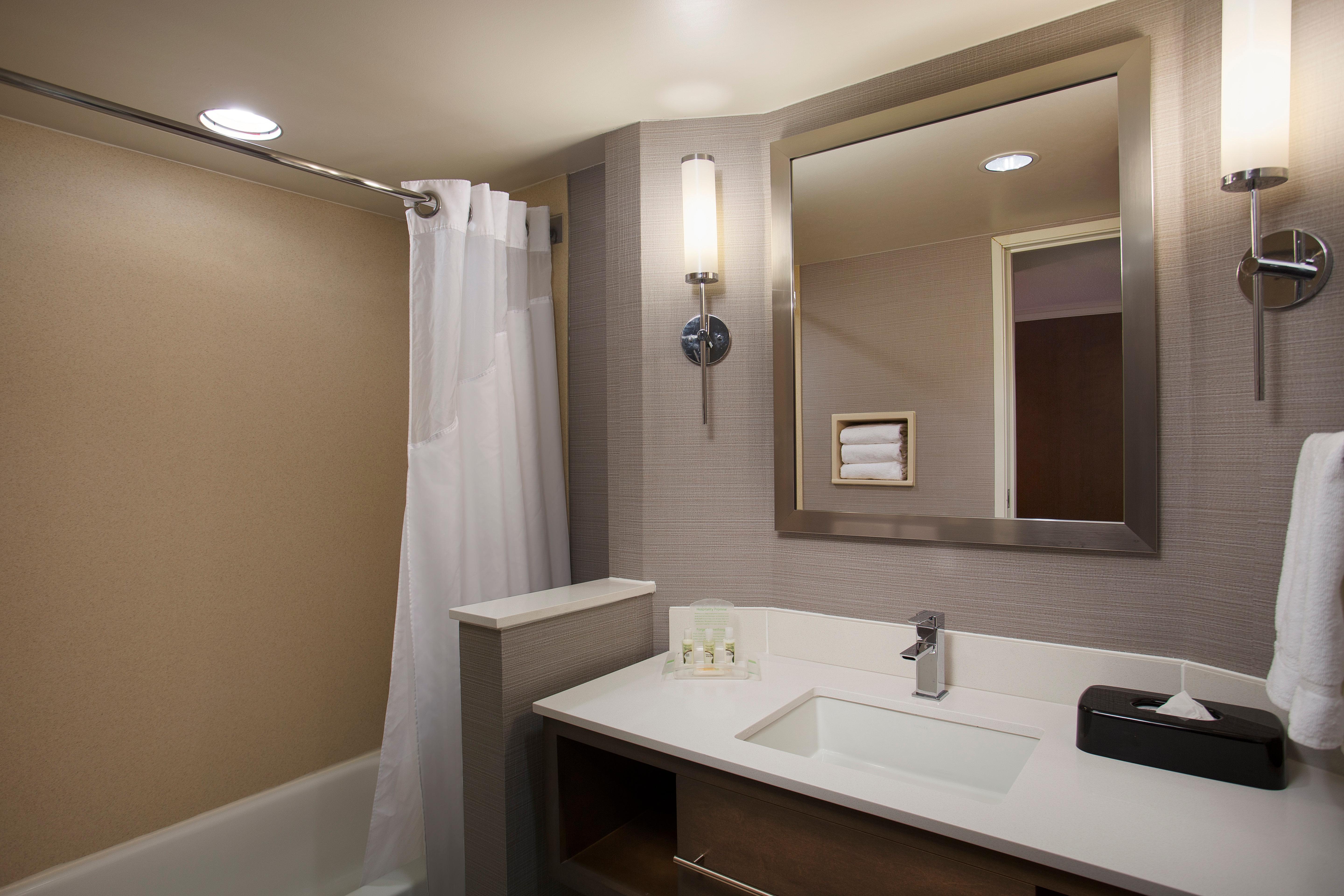 Grand Rapids-airport By Ihg 3*