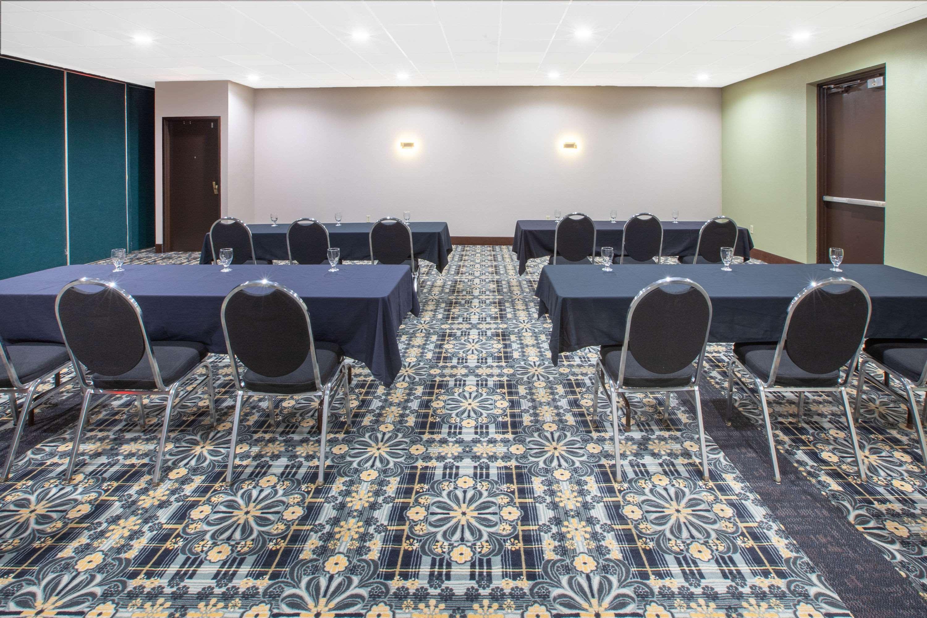 131 Hotel-plaza 2* Grand Rapids