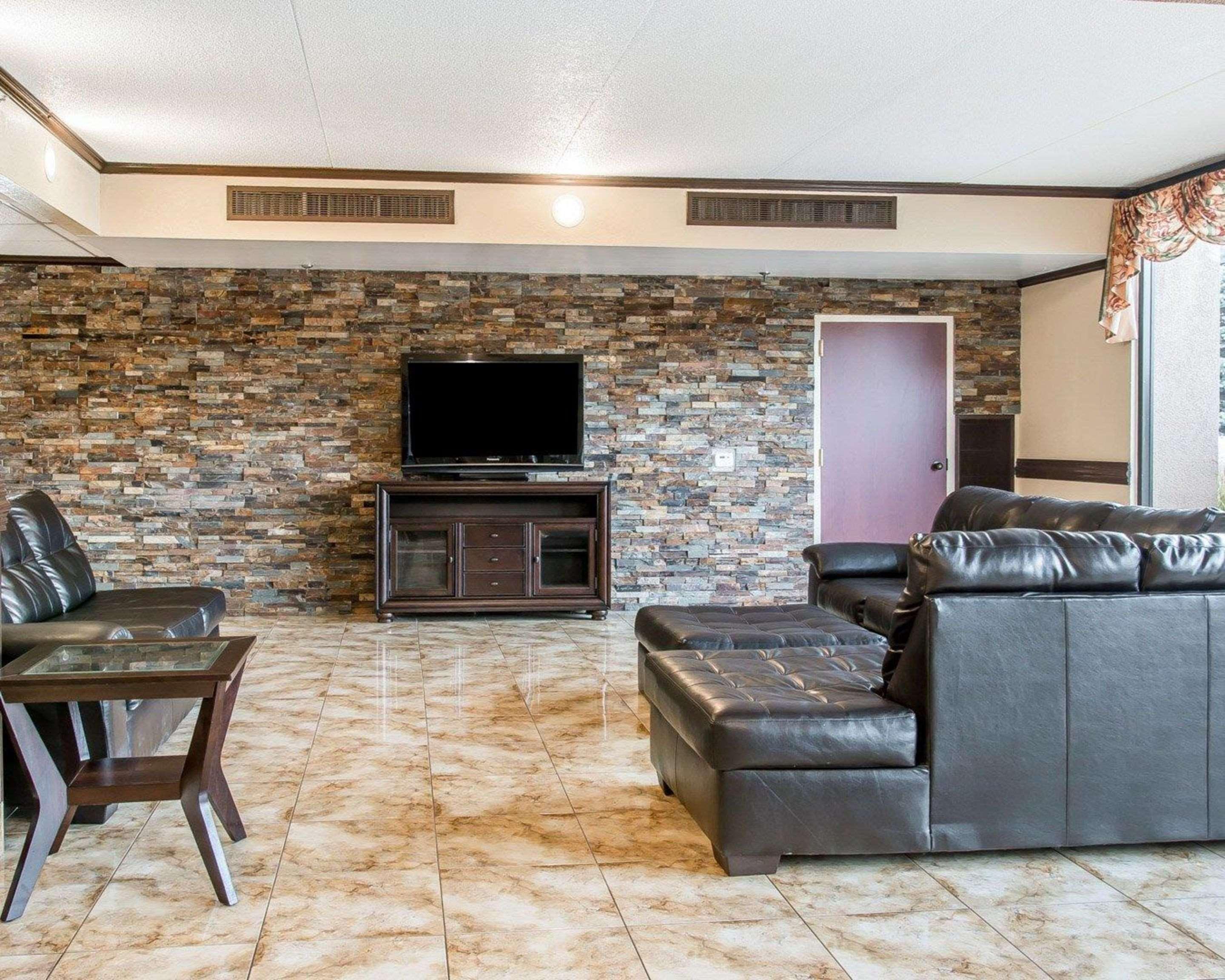 Clarion & Airport 3* Grand Rapids