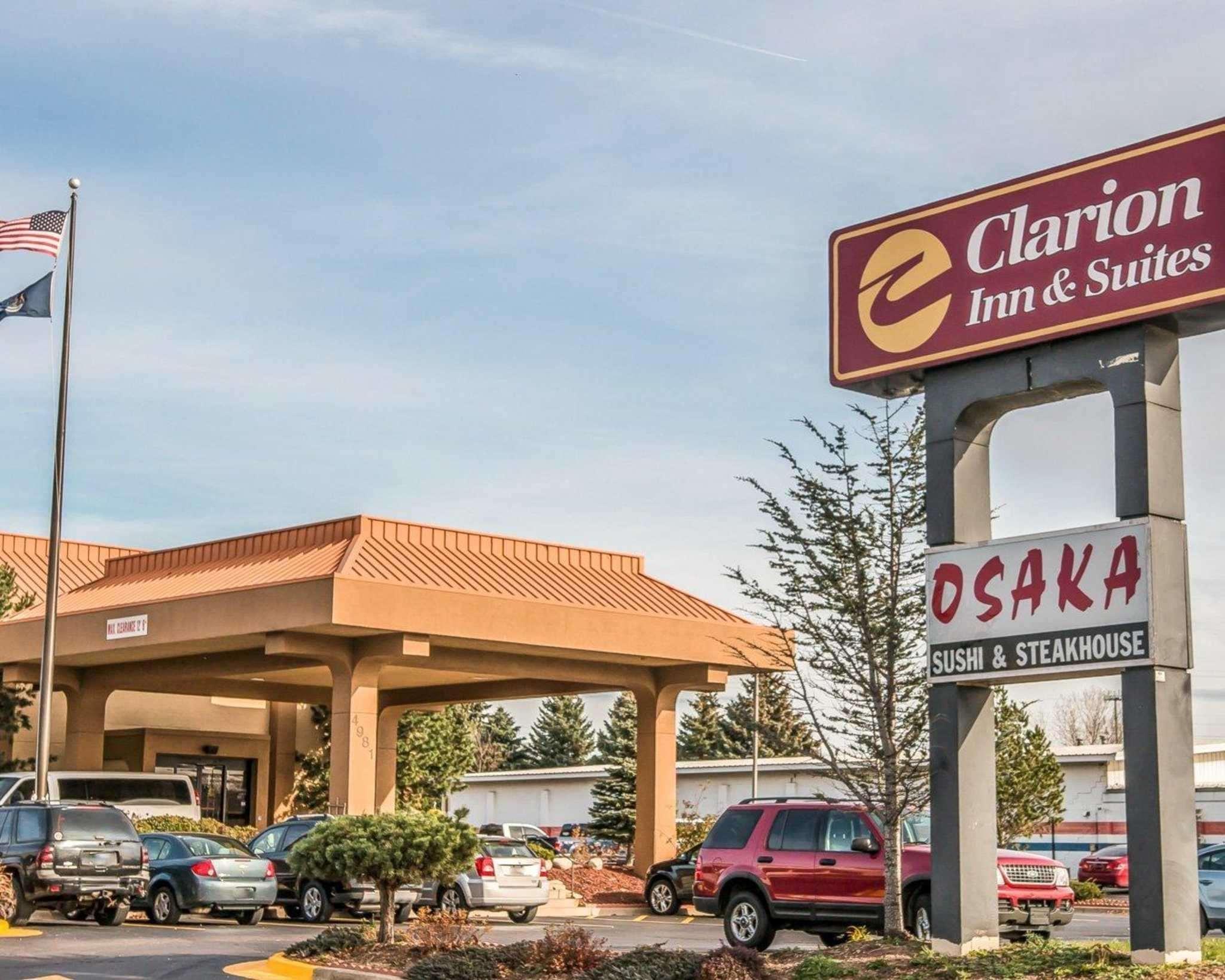 Clarion & Airport Grand Rapids