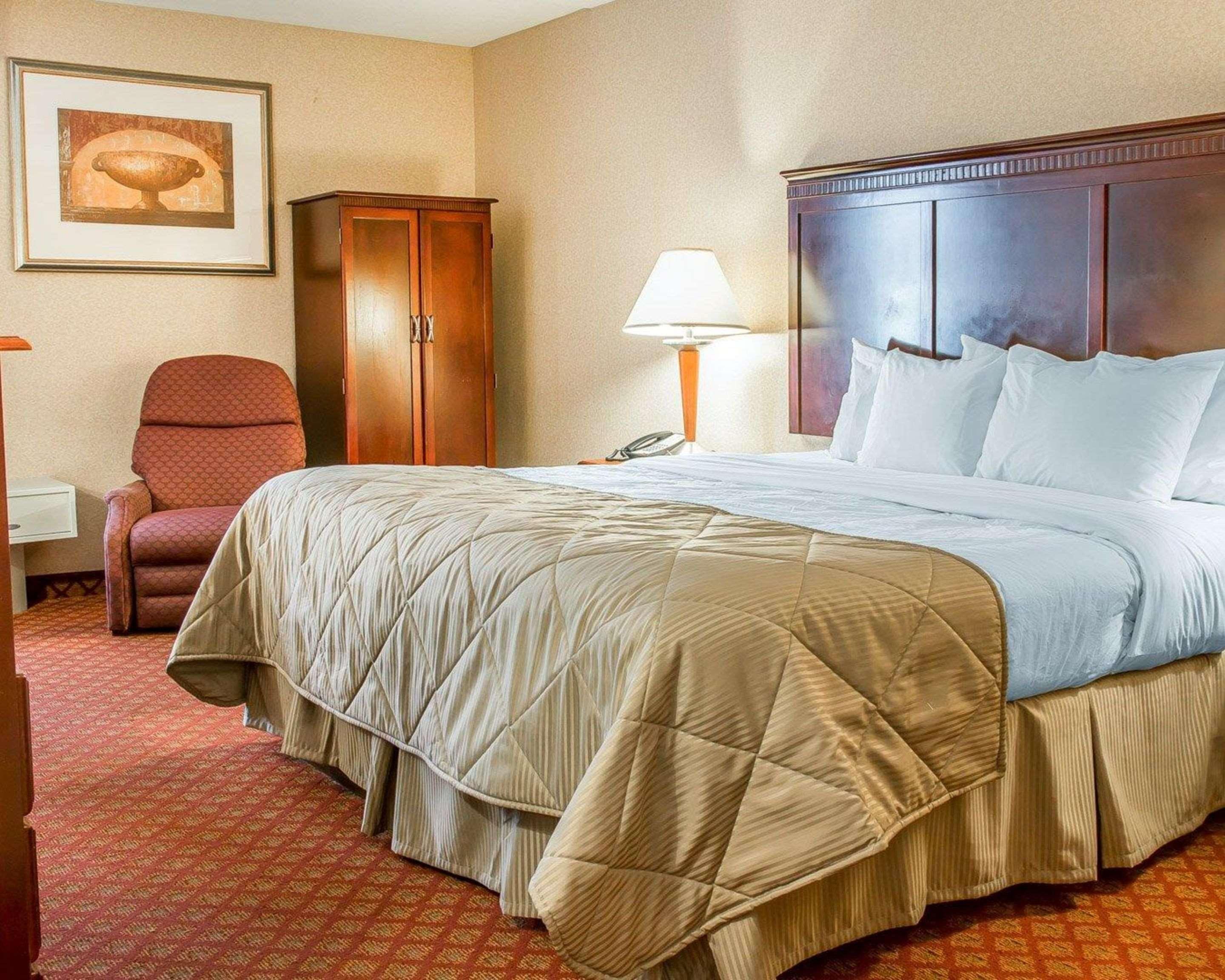 Hotel Clarion & Airport Grand Rapids