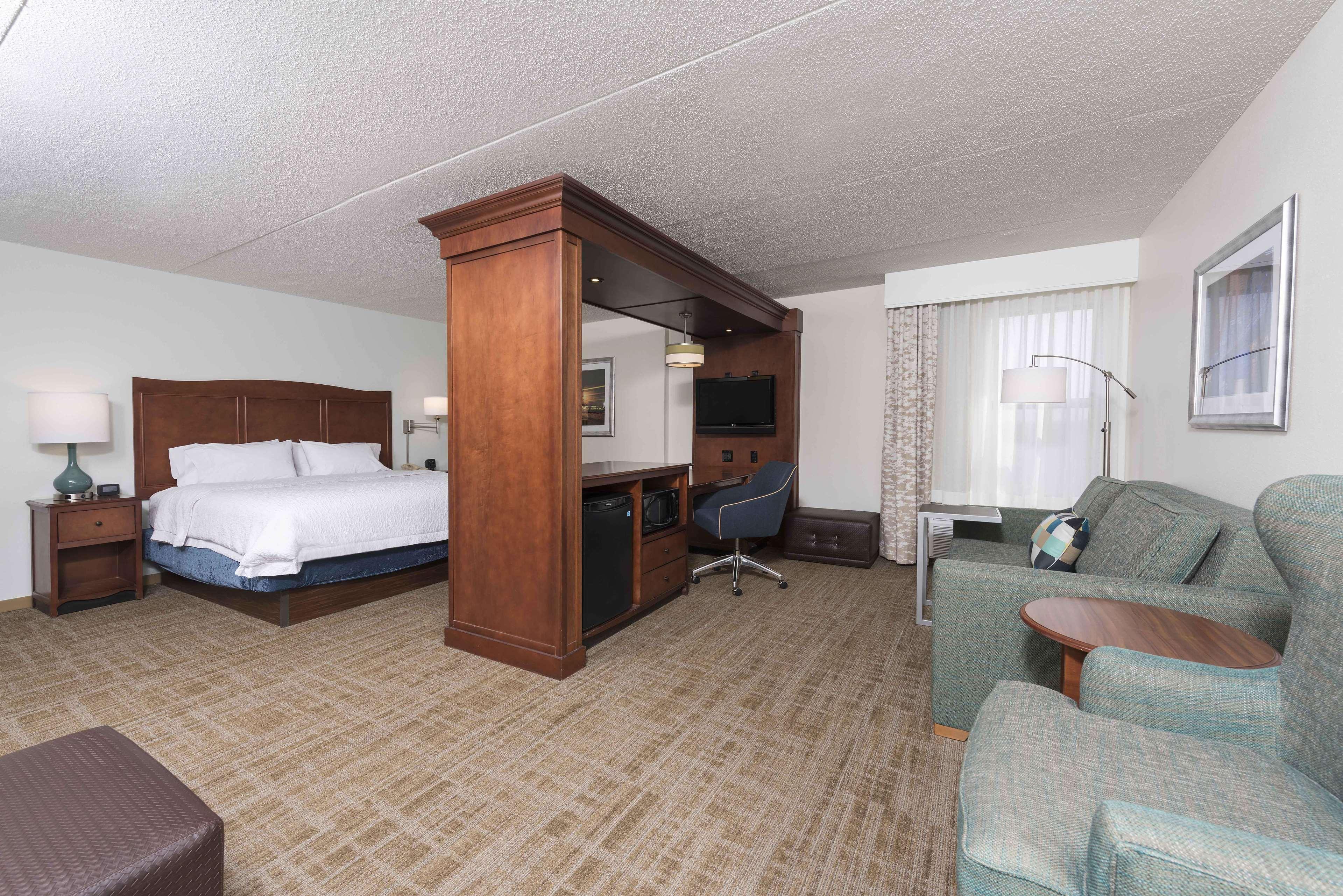 Hotel Hampton Grand Rapids/north