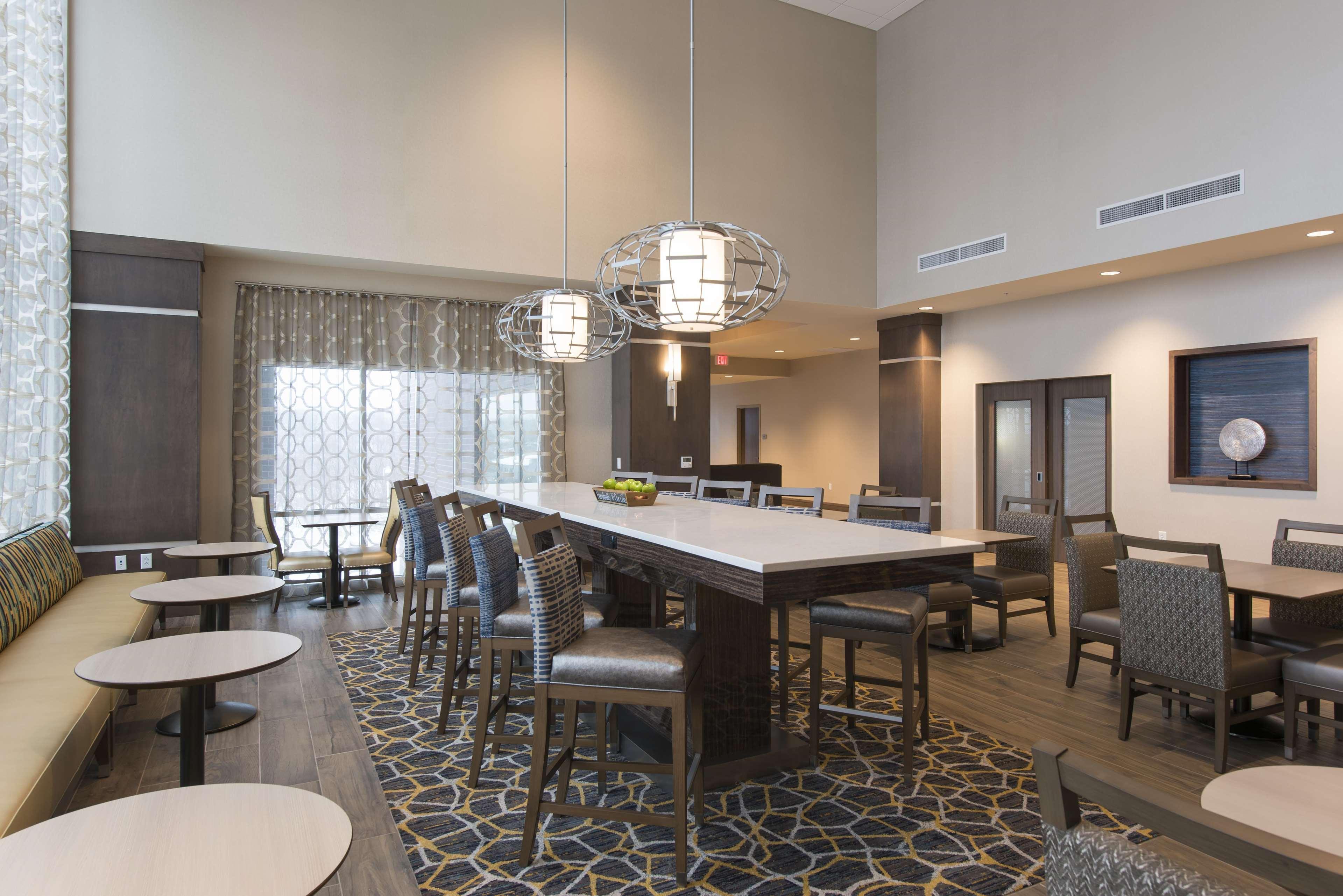 Hampton & Downtown 3* Grand Rapids