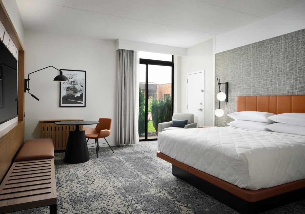 Sheraton Airport Hotel Grand Rapids