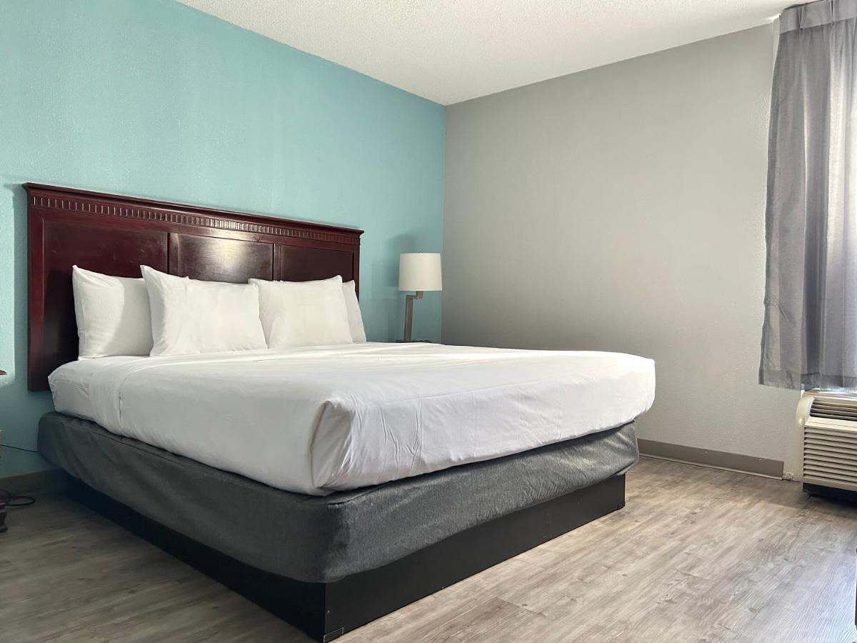 Hotel Clarion & Airport