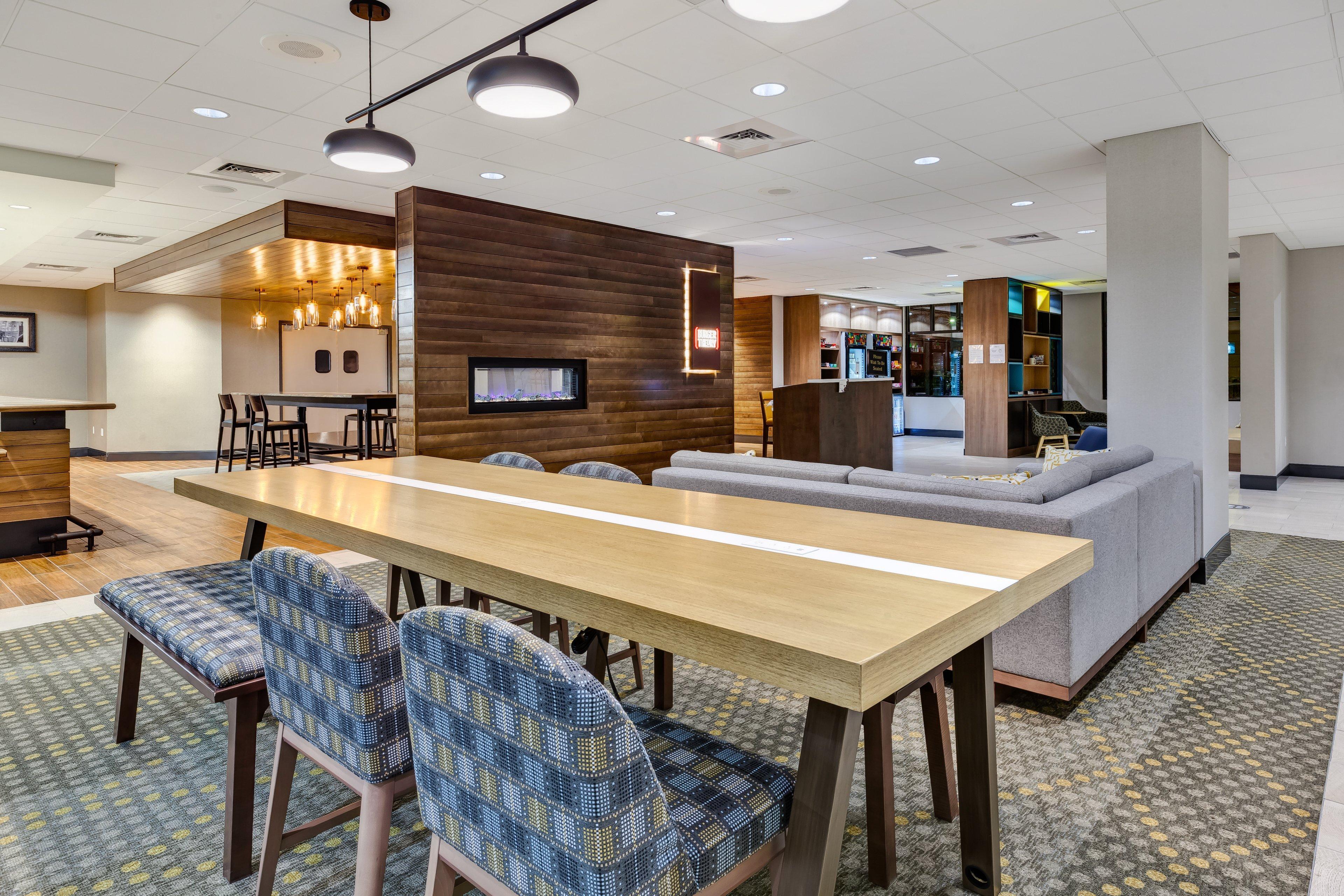 Hotel Downtown By Ihg 3*