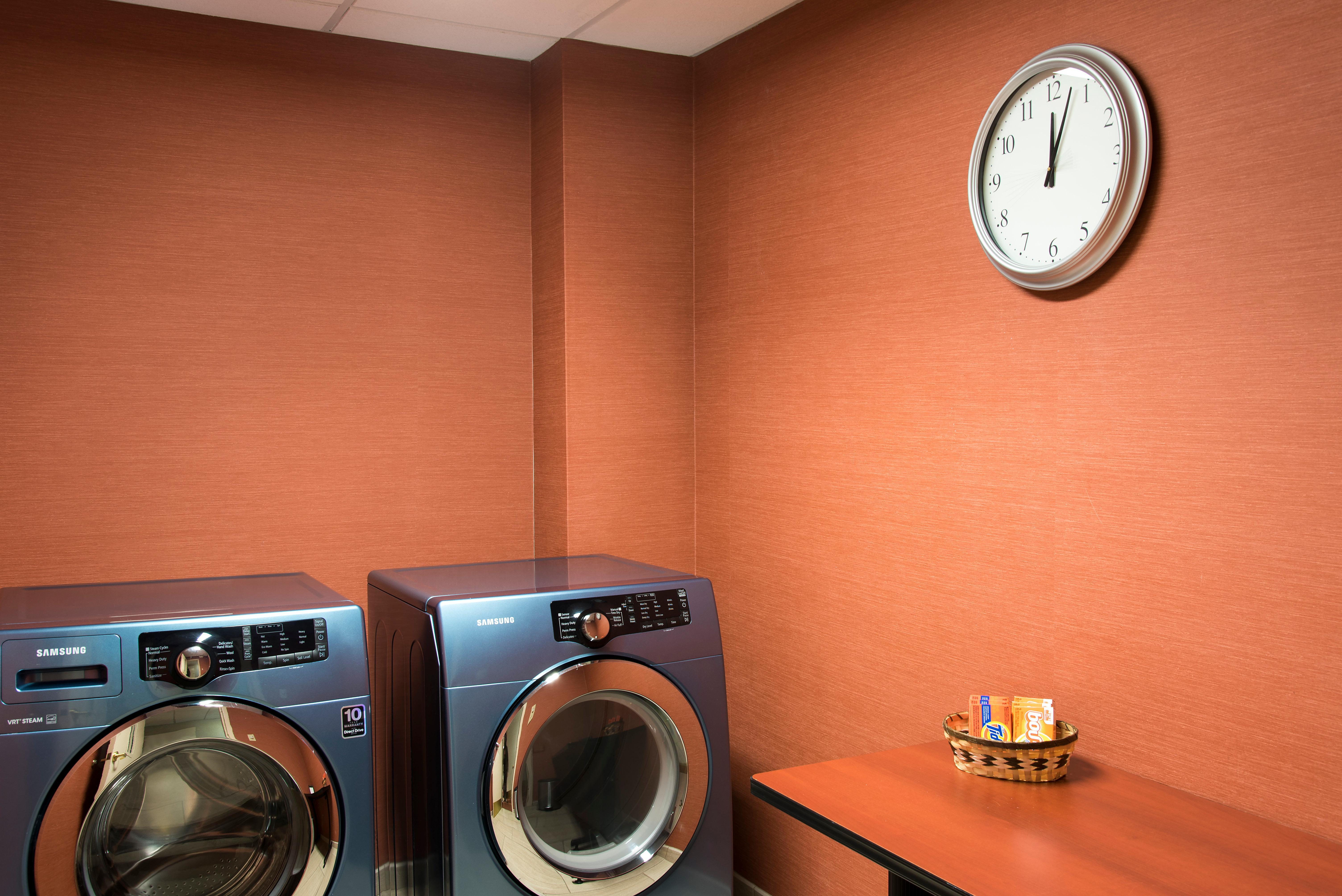 Express & Grand Rapids-north By Ihg Grand Rapids