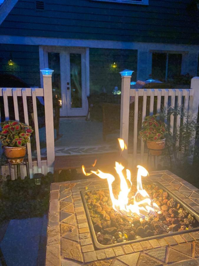 Cozy Cape Cod