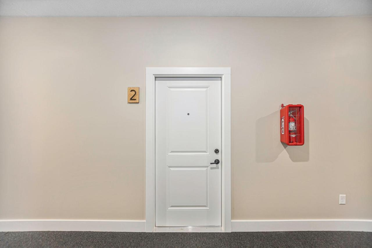 Apartment The Urban Oasis -brand New Corporate Downtown *