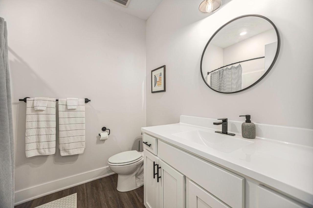 The Urban Oasis -brand New Corporate Downtown * Grand Rapids