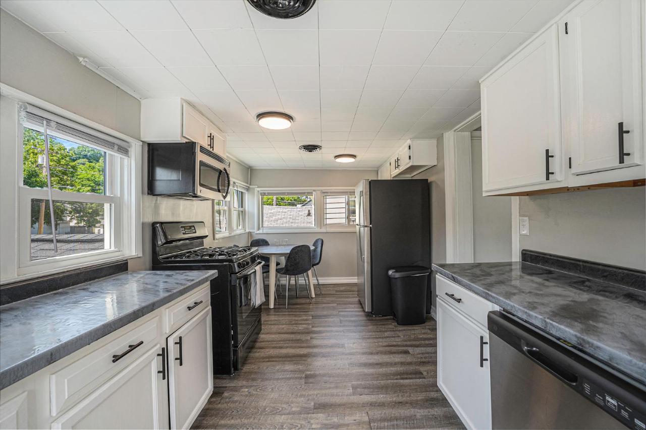 Apartment The Loft Life - Modern Corporate Housing *