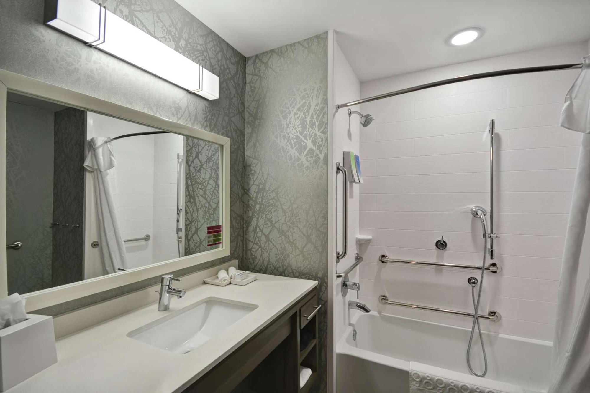 Home2 By Hilton North 3*