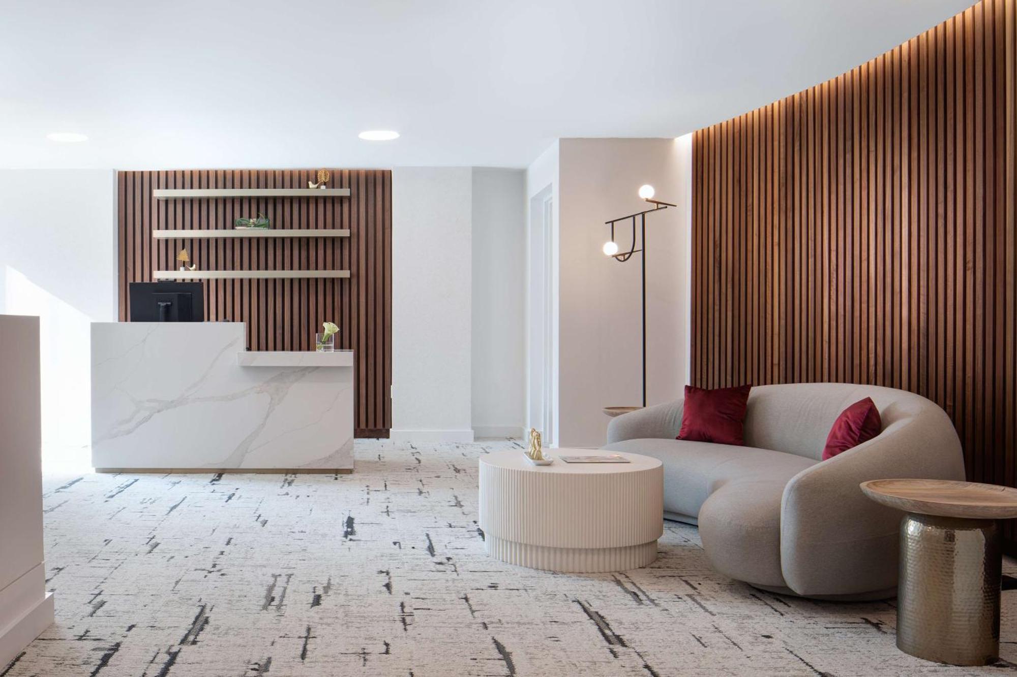Hotel Amway Grand Plaza Hotel, Curio Collection By Hilton Grand Rapids