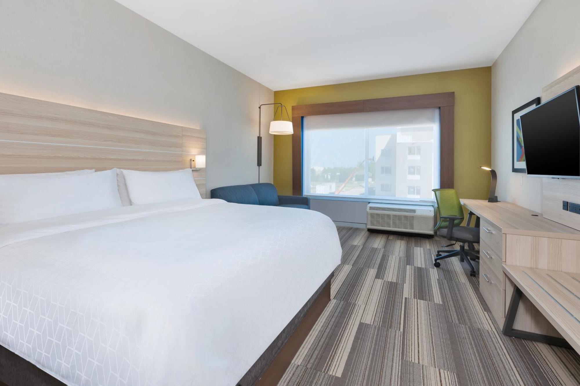 Express & - Grand Rapids Airport - South By Ihg 3*