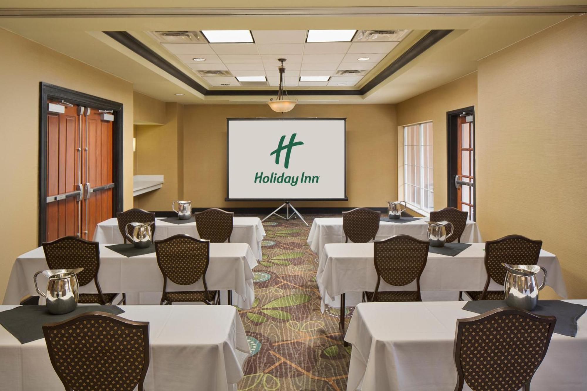 Grand Rapids-airport By Ihg Hotel Grand Rapids