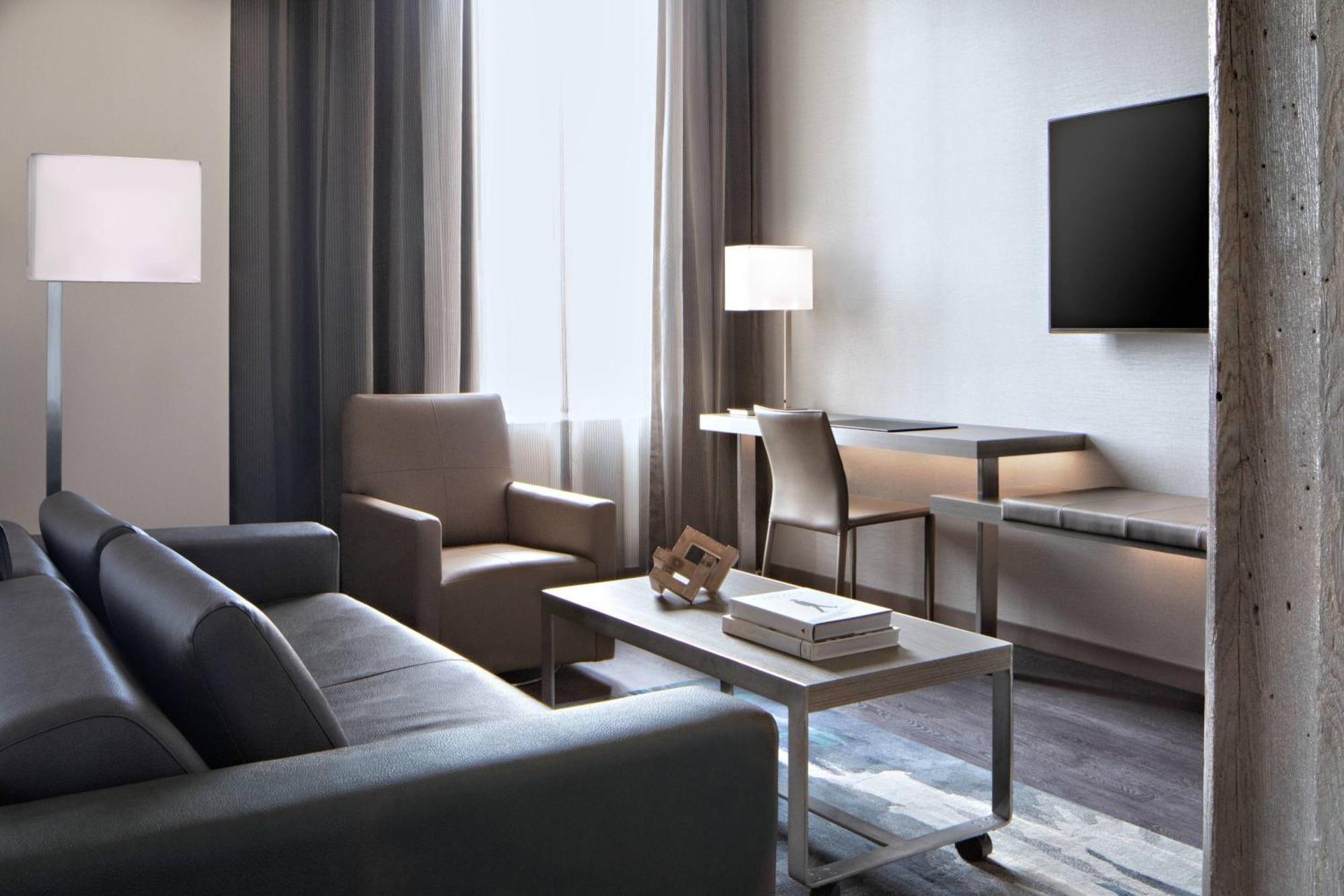 Ac By Marriott Downtown