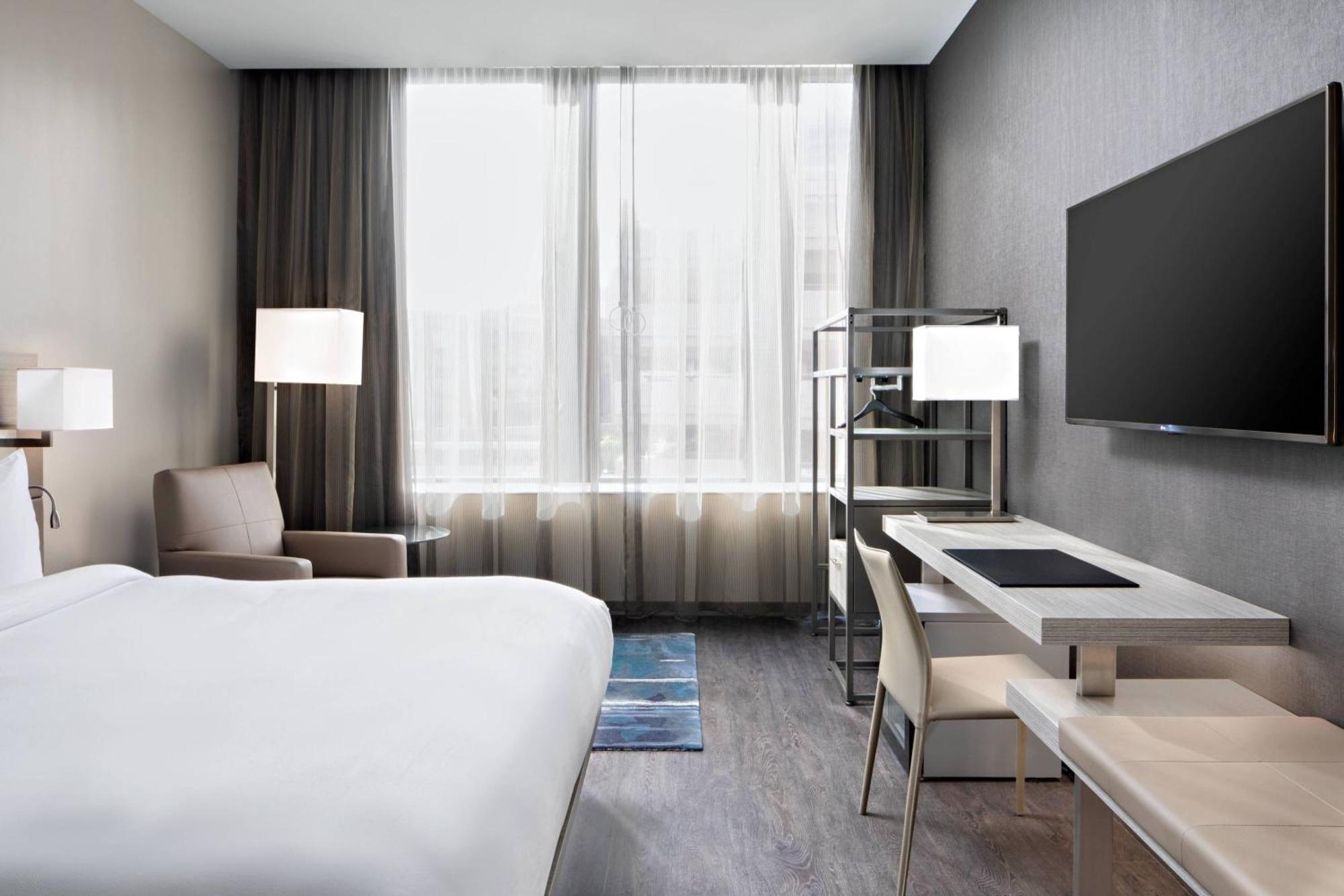 Ac By Marriott Downtown