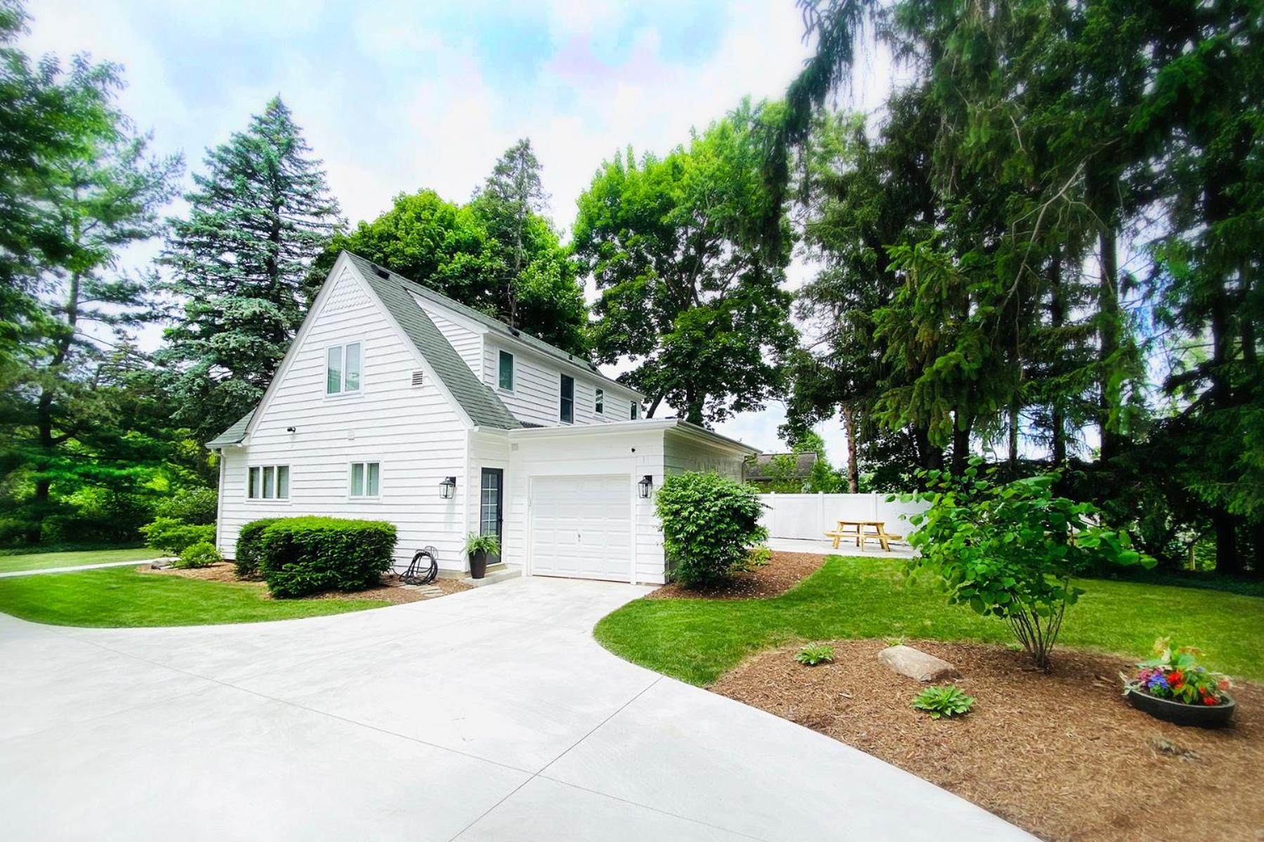 Luxe & Serene Gem, Arches Retreat Holiday home *