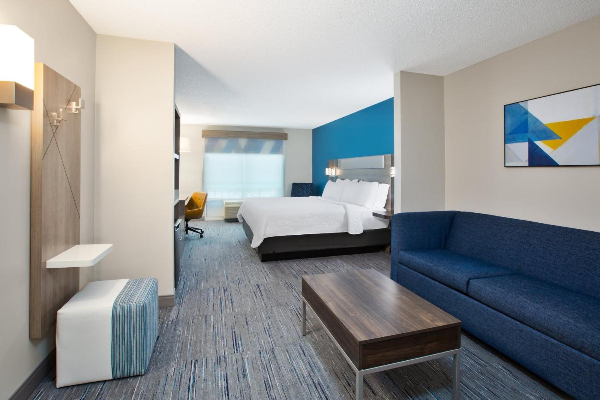 Express & Grand Rapids-north By Ihg Hotel