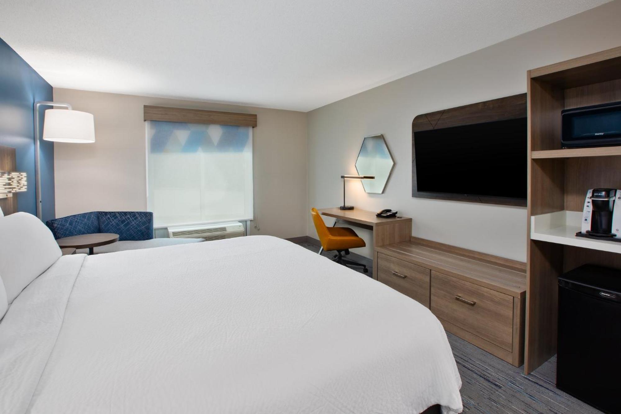Express & Grand Rapids-north By Ihg