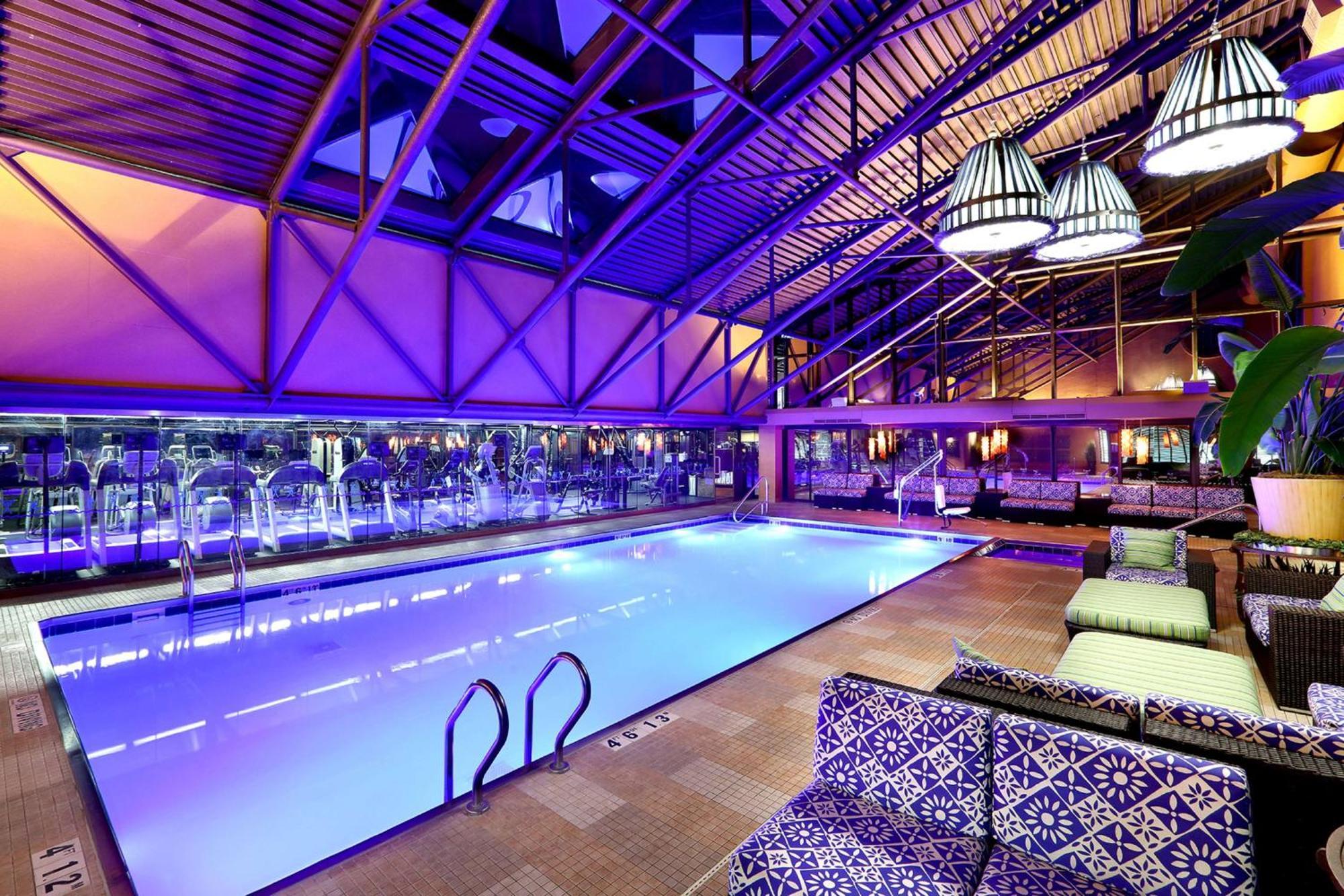 Hotel Amway Grand Plaza Hotel, Curio Collection By Hilton